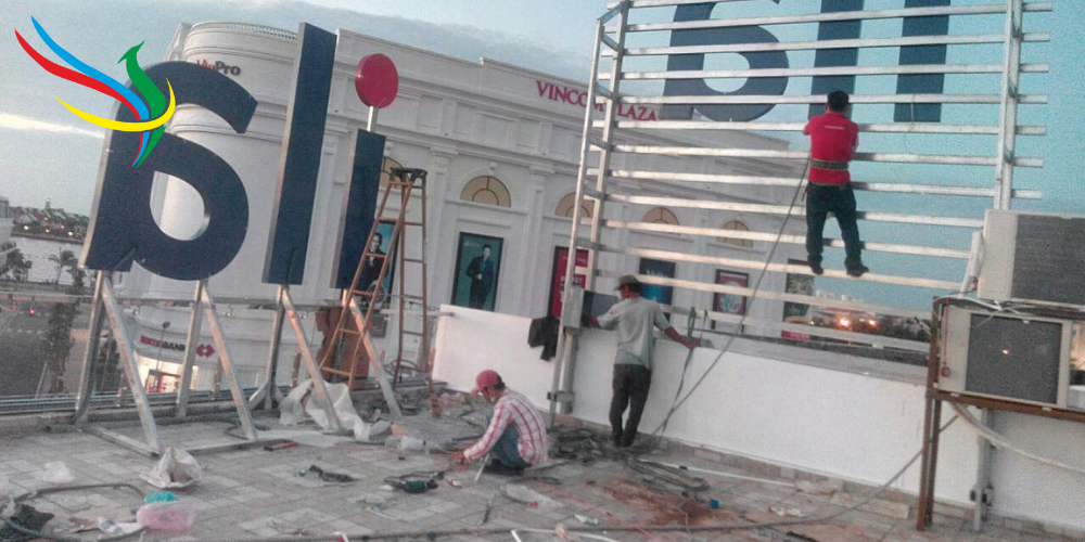 Bảo trì và vệ sinh bảng hiệu Tây Ninh 2